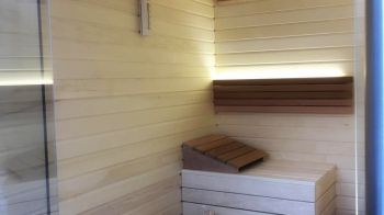 sauna osika s doplňky z červeného kanadského cedru